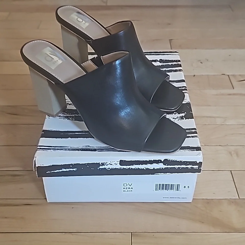 Dolce Vita Kera slide sandals 8.5 - Picture 1 of 9